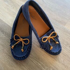 Lucky Brand Women's Blue Suede Moccasins / Cute Flats / Comfortable / Size 8
